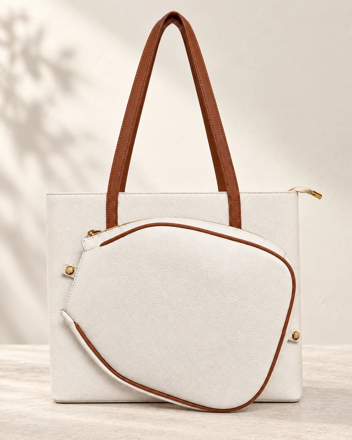 Retouched ivory and brown tote sample, front presentation